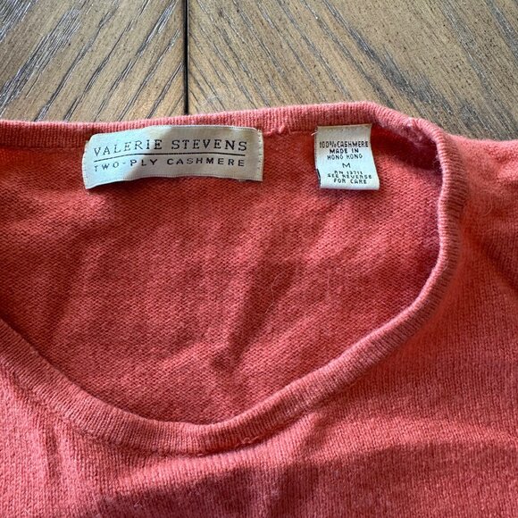 "Old Money" 100% Cashmere Sweater - Picture 4 of 5
